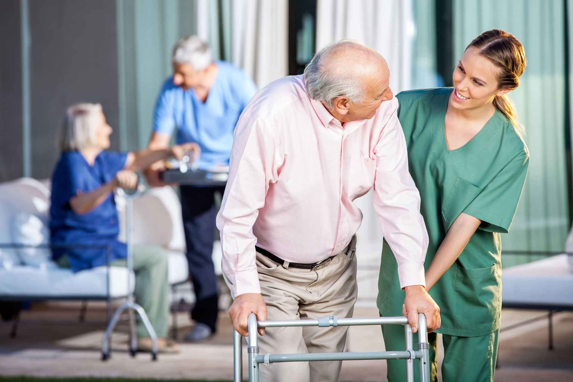 Técnicas de Enfermería con Orientación Geriátrica